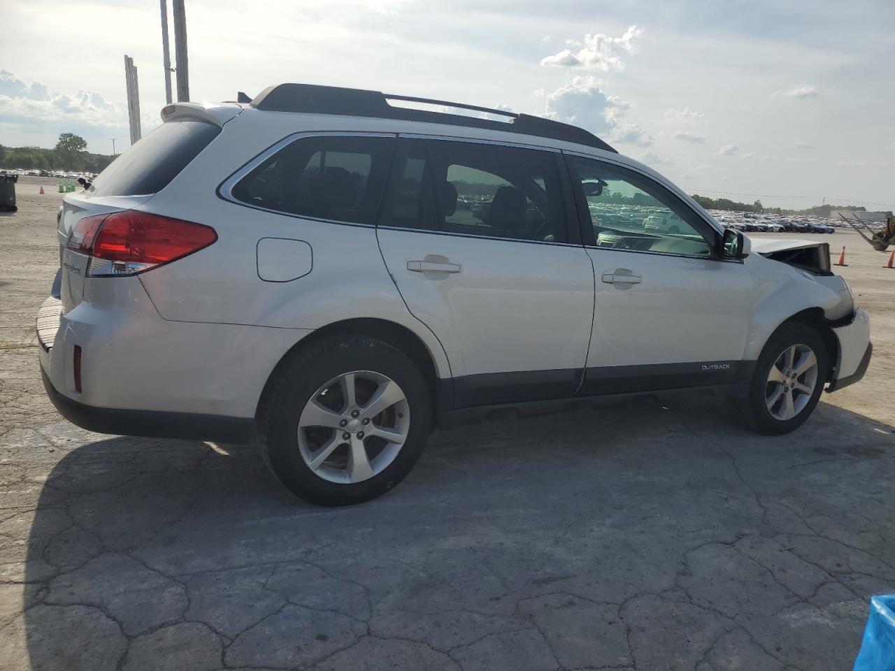 4S4BRCLC5E3238062 2014 Subaru Outback 2.5I Limited