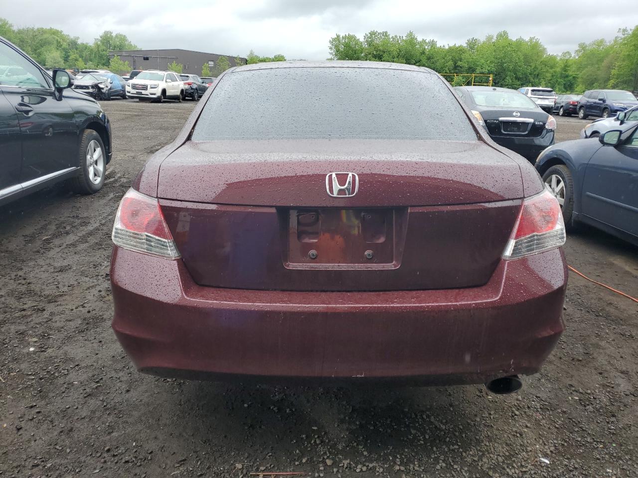 1HGCP2F46AA010589 2010 Honda Accord Lxp