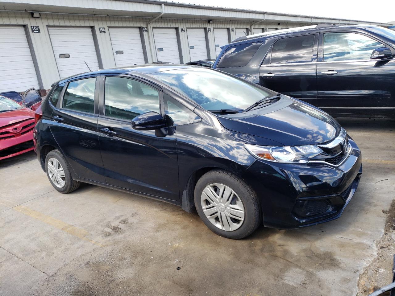 3HGGK5H4XKM750780 2019 Honda Fit Lx