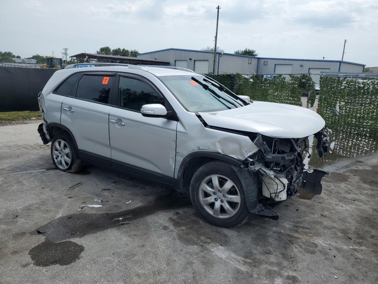 5XYKT4A2XCG255731 2012 Kia Sorento Base