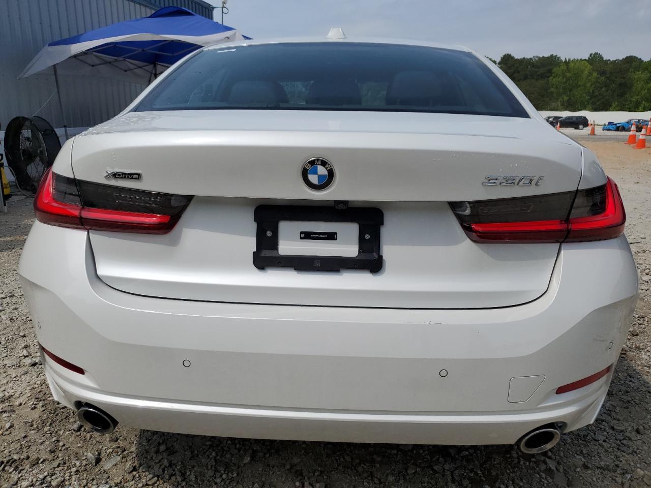 3MW89FF01R8E28243 2024 BMW 330Xi