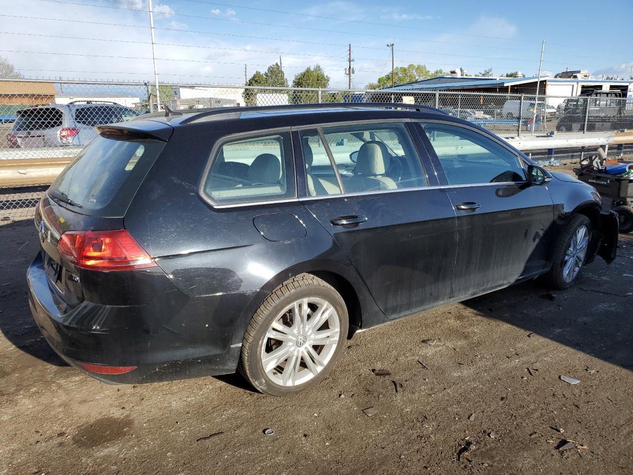 2015 Volkswagen Golf Sportwagen Tdi S vin: 3VWCA7AU9FM511942