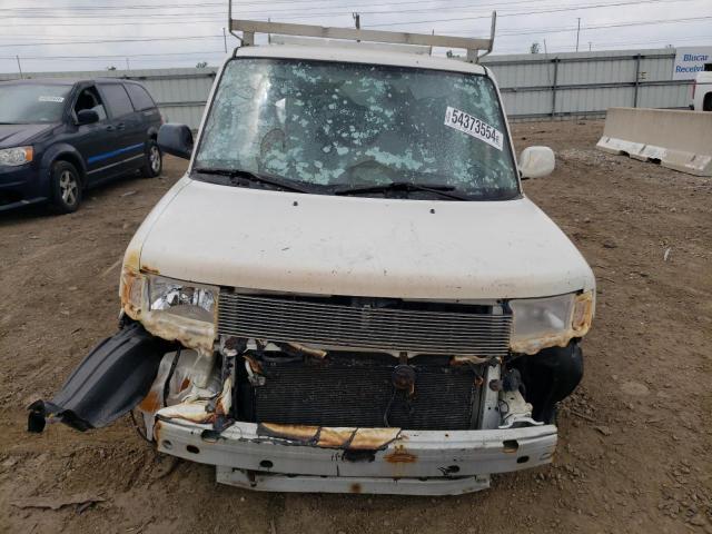 2005 Toyota Scion Xb VIN: JTLKT324550211613 Lot: 54373554