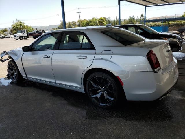 2C3CCABG9PH552160 Chrysler 300 S 2