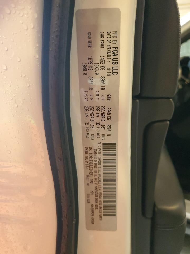 1C4RJFAG3LC144261 2020 Jeep Grand Cherokee Laredo