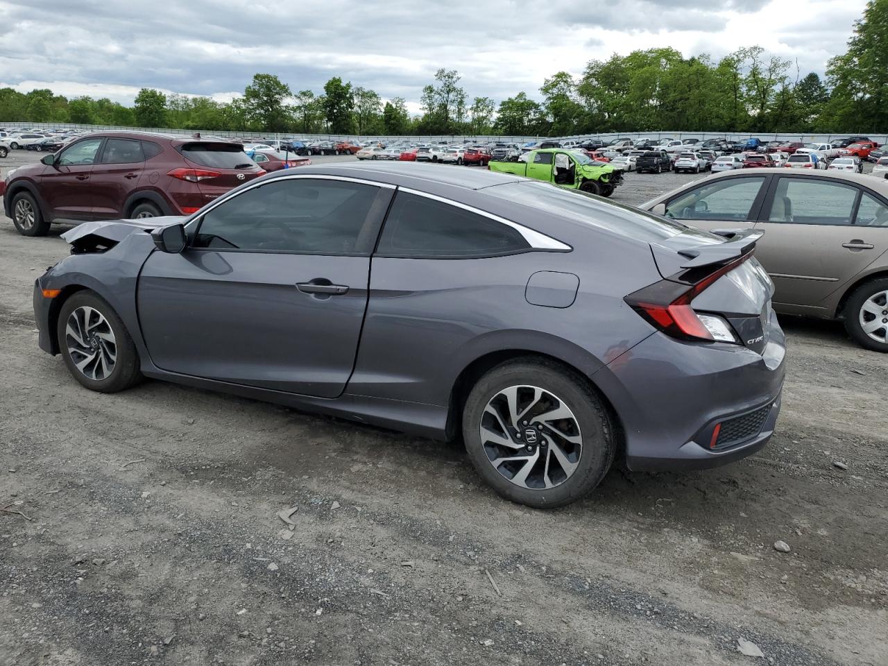 2HGFC4B53JH304102 2018 Honda Civic Lx