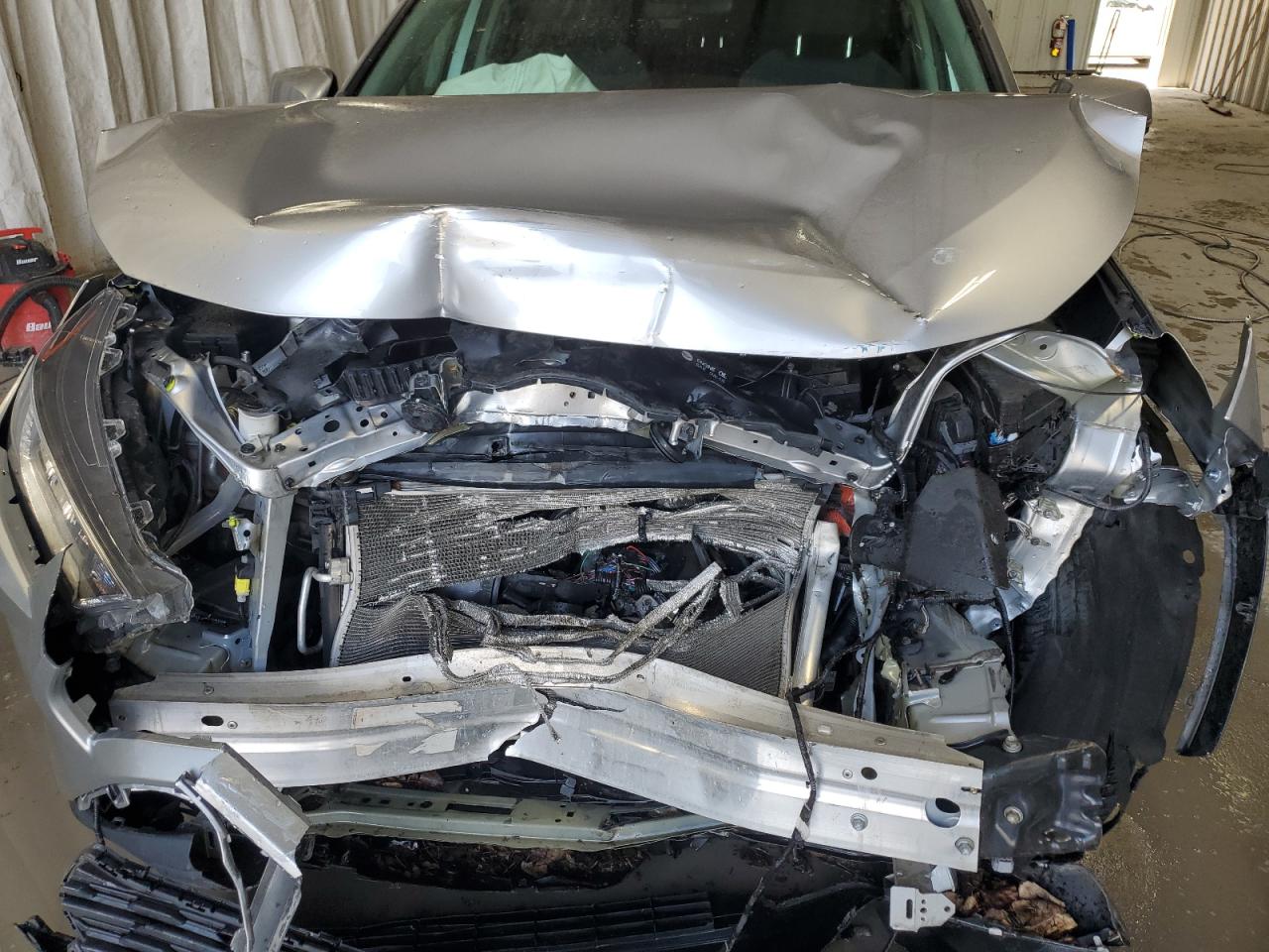 2T3P1RFV6LC078769 2020 Toyota Rav4 Xle