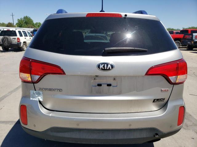 2015 KIA SORENTO LX - 5XYKTCA62FG561615