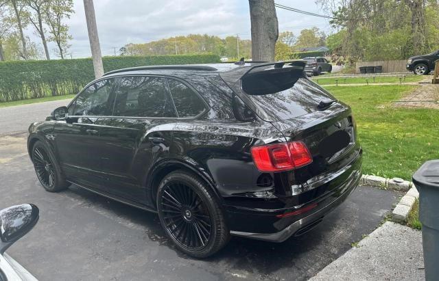 Lot #2517203381 2017 BENTLEY BENTAYGA salvage car