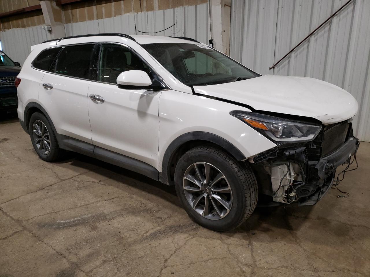 2017 Hyundai Santa Fe Se vin: KM8SMDHF2HU166968