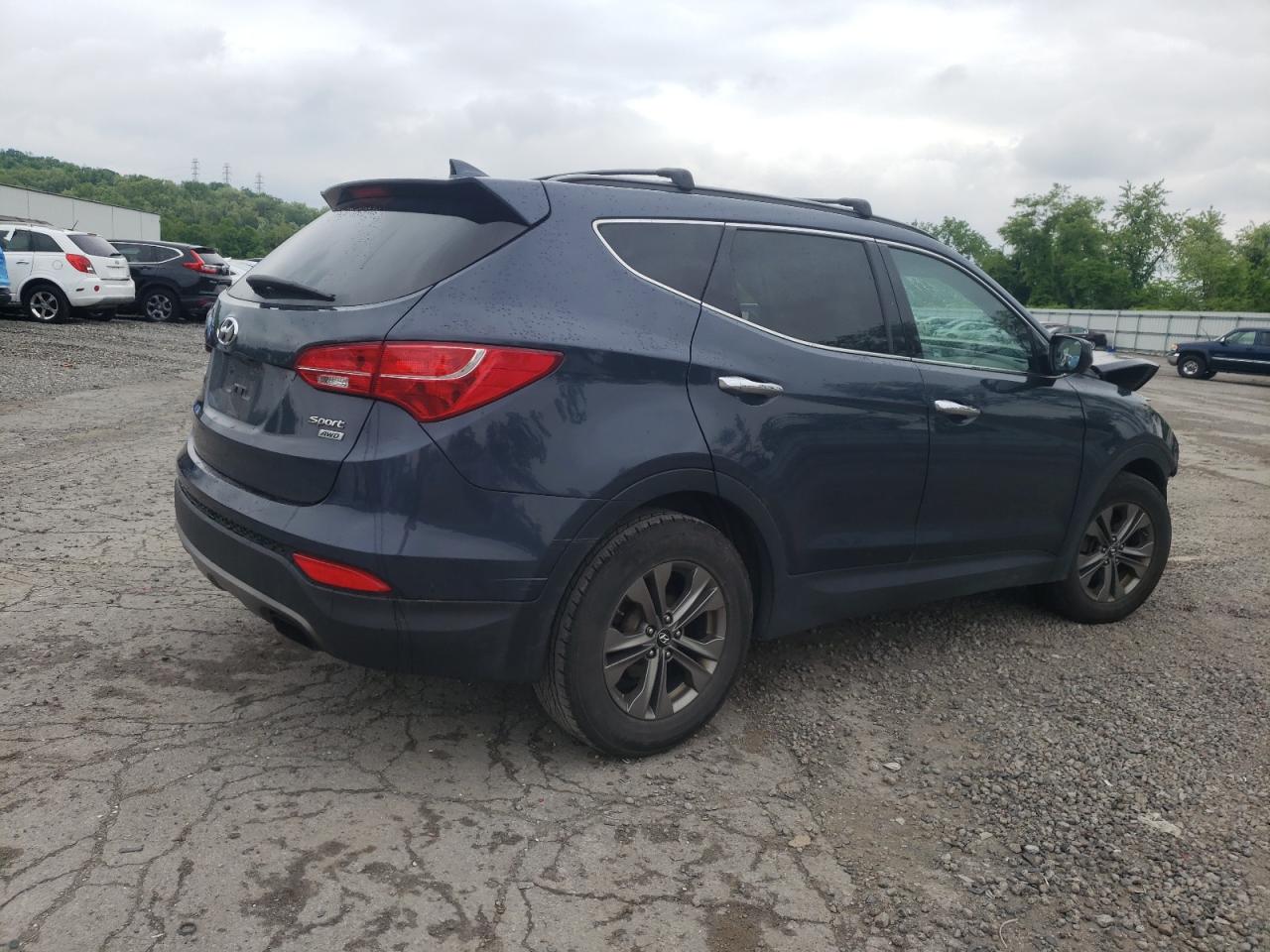 2015 Hyundai Santa Fe Sport vin: 5XYZUDLB9FG239047