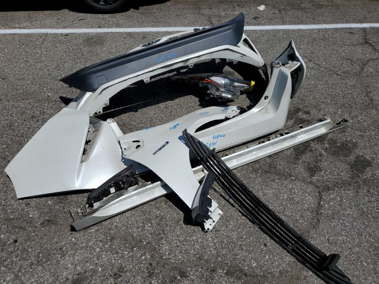 JTDKBRFU9G3014408 2016 Toyota Prius