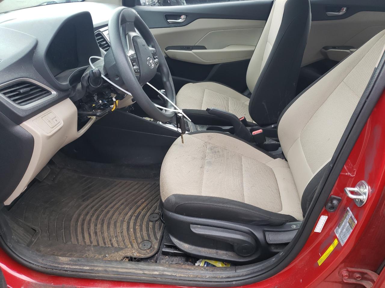 3KPC24A61LE107930 2020 Hyundai Accent Se