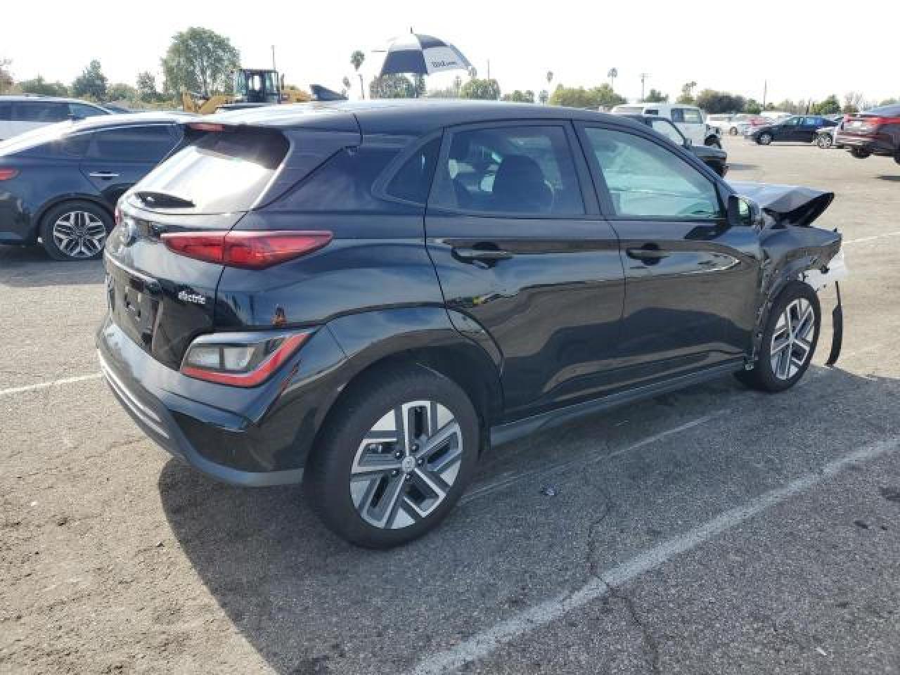 KM8K23AG2PU181651 2023 Hyundai Kona Se