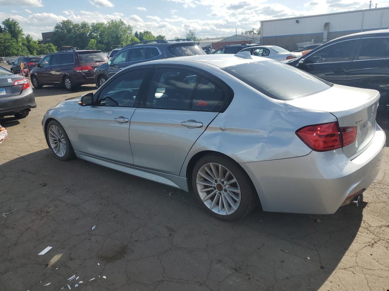 WBA3B9C59EJ465992 2014 BMW 335 Xi