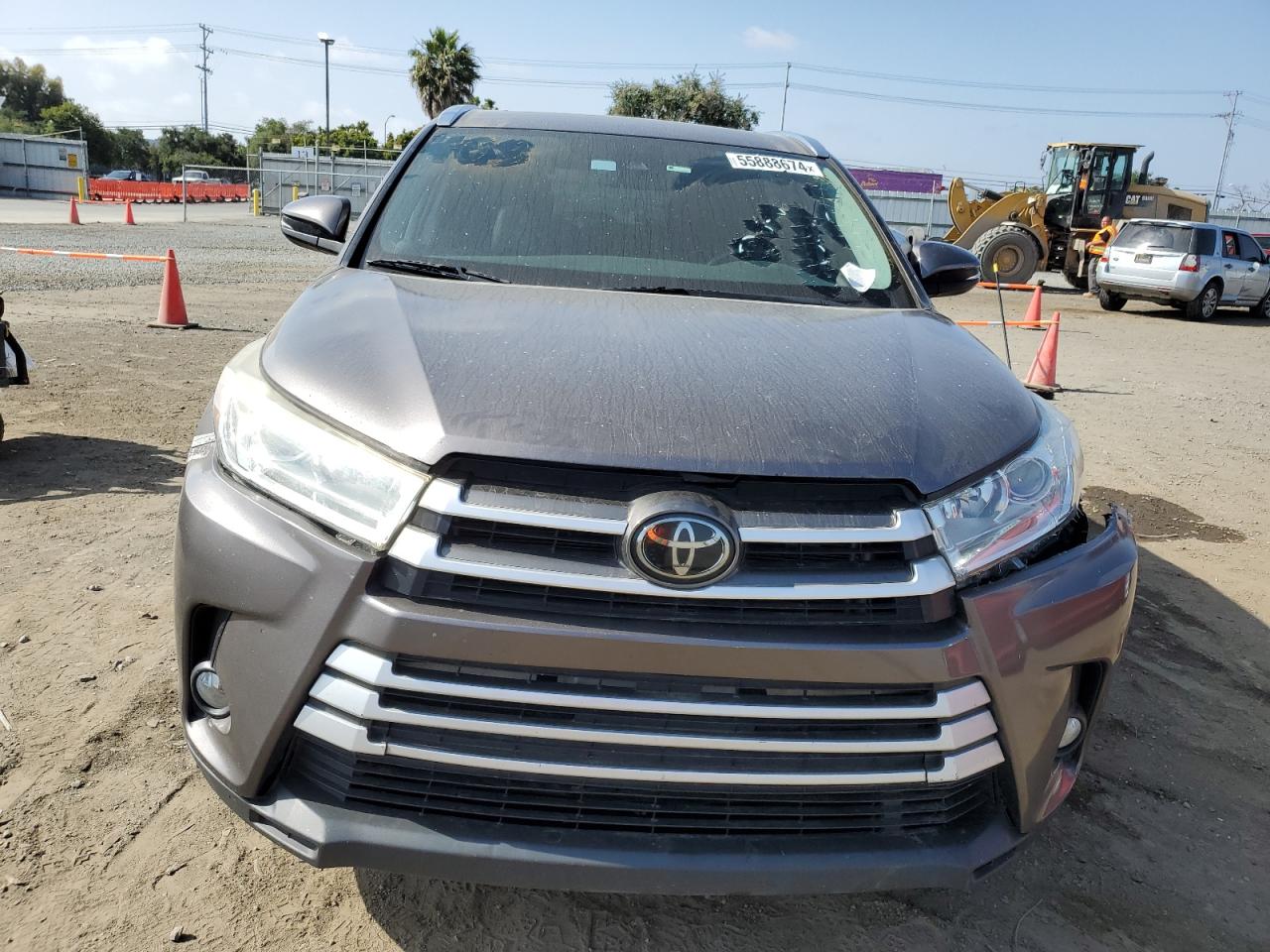 5TDKZRFH5KS557390 2019 Toyota Highlander Se