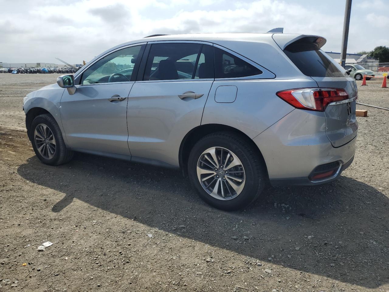 5J8TB3H75HL018502 2017 Acura Rdx Advance