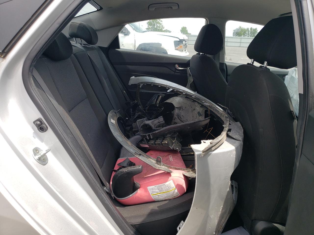 3KPC24A30KE077677 2019 Hyundai Accent Se