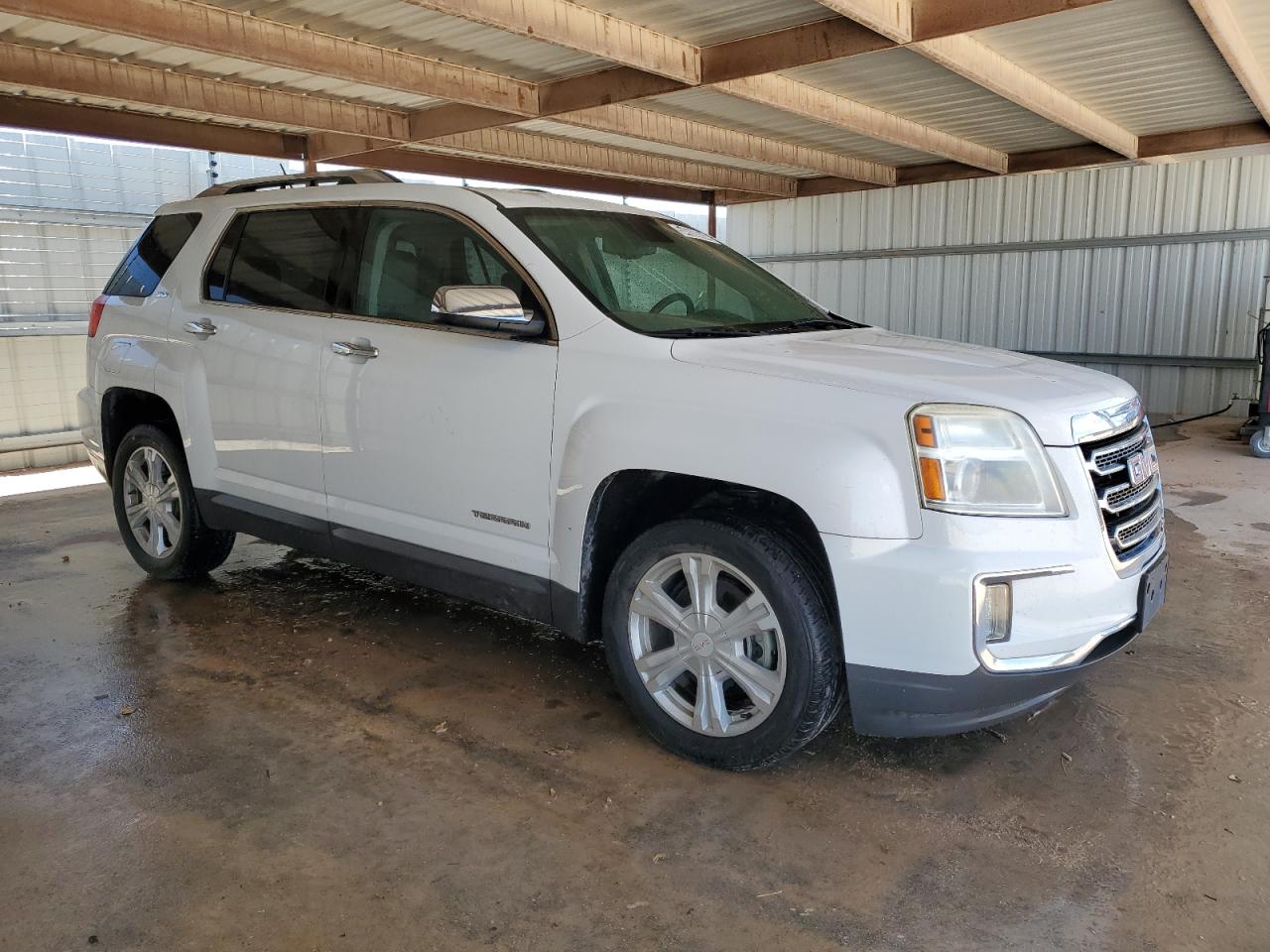 2GKFLPE38G6265249 2016 GMC Terrain Slt