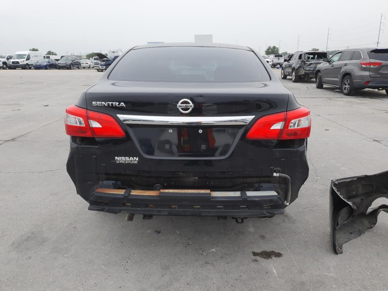 3N1AB7AP5HY310572 2017 Nissan Sentra S