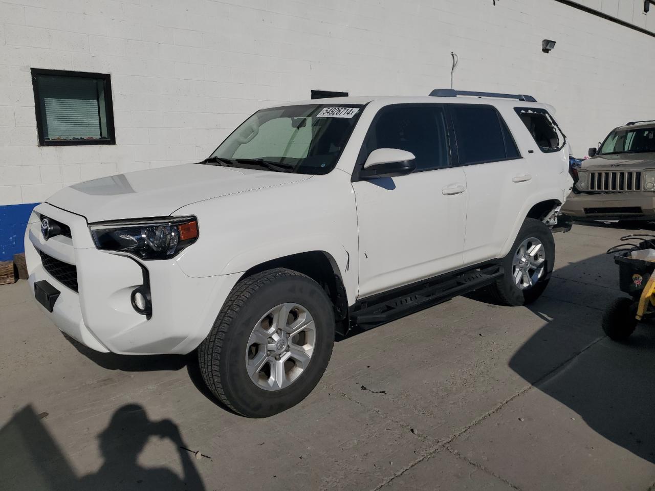 JTEBU5JR9J5496729 2018 Toyota 4Runner Sr5/Sr5 Premium