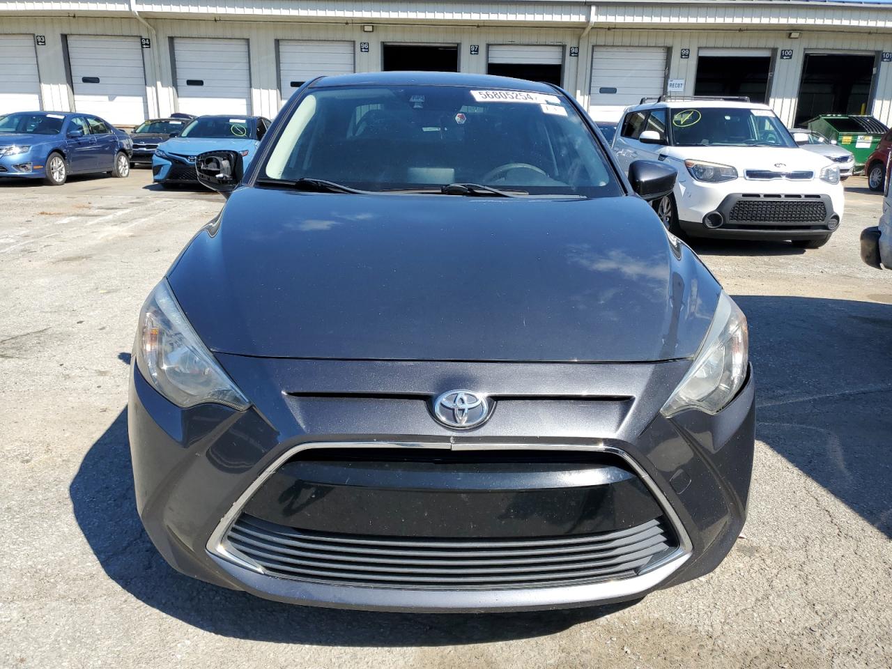 2018 Toyota Yaris Ia vin: 3MYDLBYV5JY321514