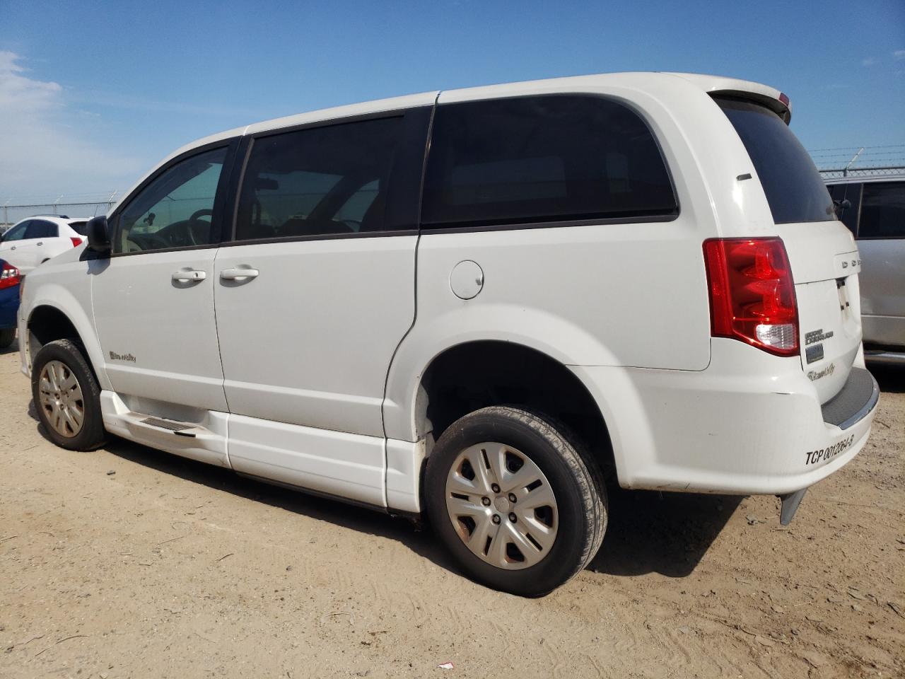 2C4RDGBG4JR181285 2018 Dodge Grand Caravan Se