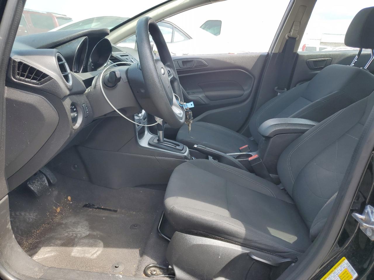 3FADP4BJ1KM158542 2019 Ford Fiesta Se