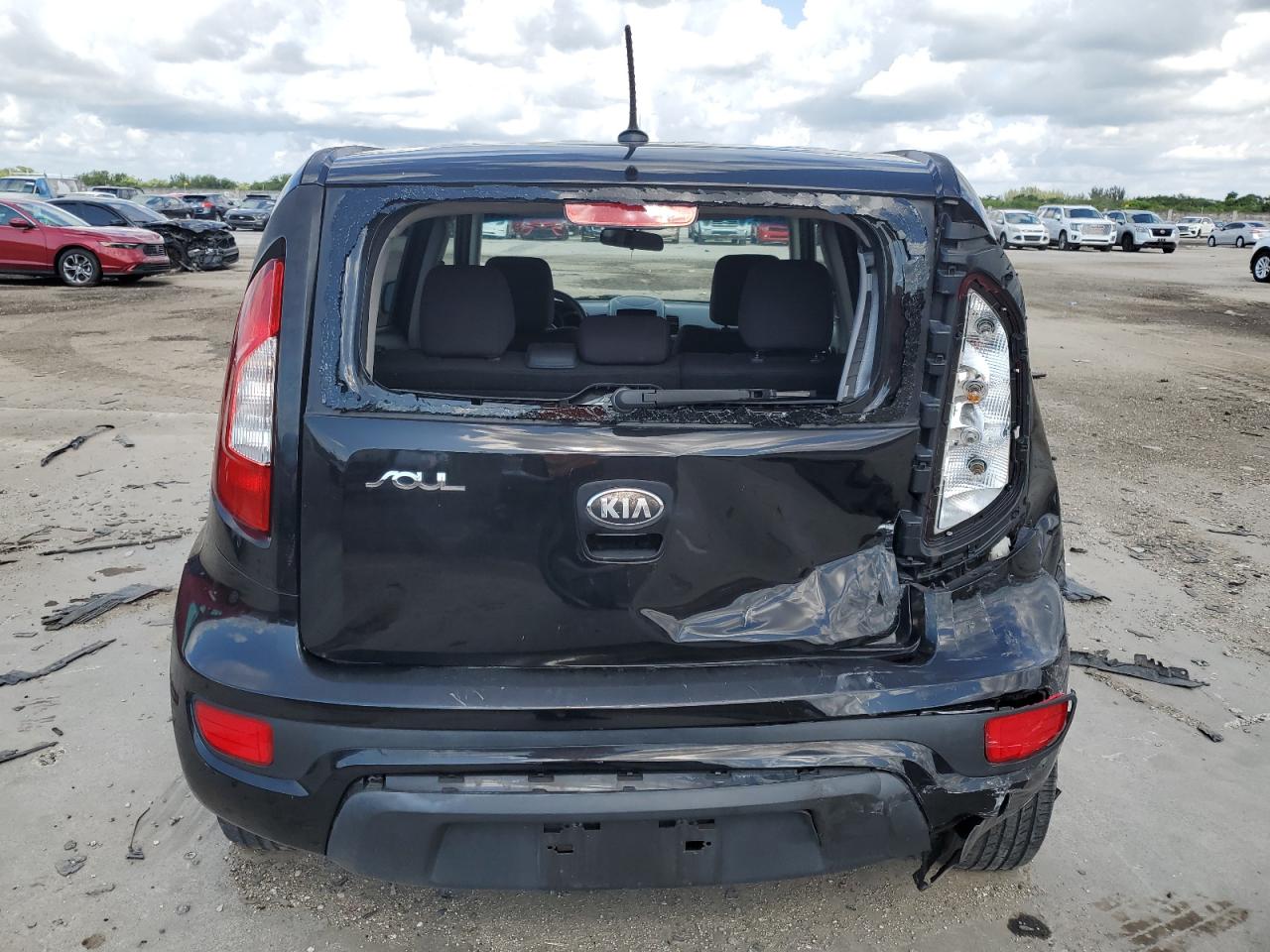 KNDJT2A53D7770885 2013 Kia Soul