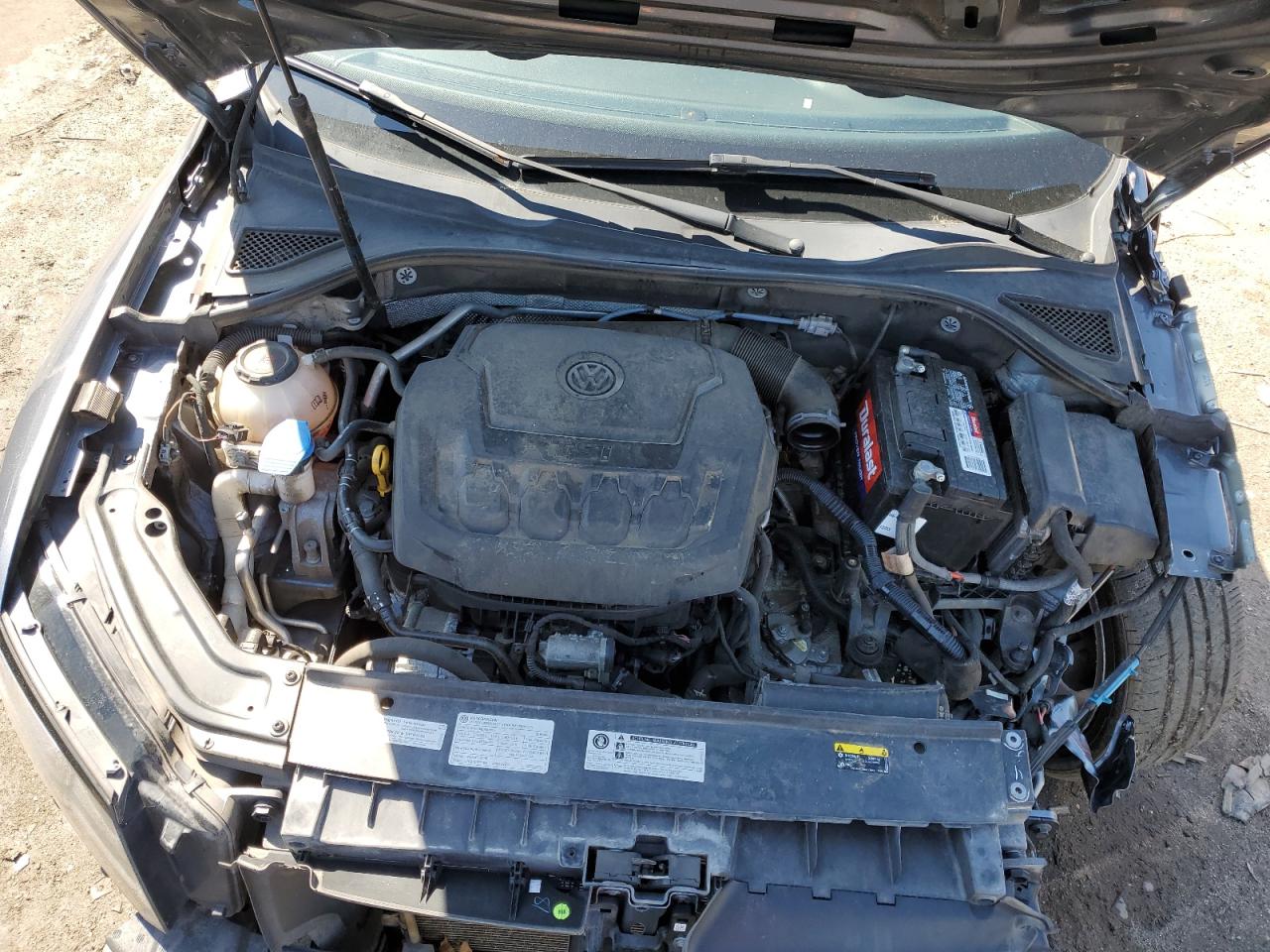 1VWAA7A32JC011307 2018 Volkswagen Passat S