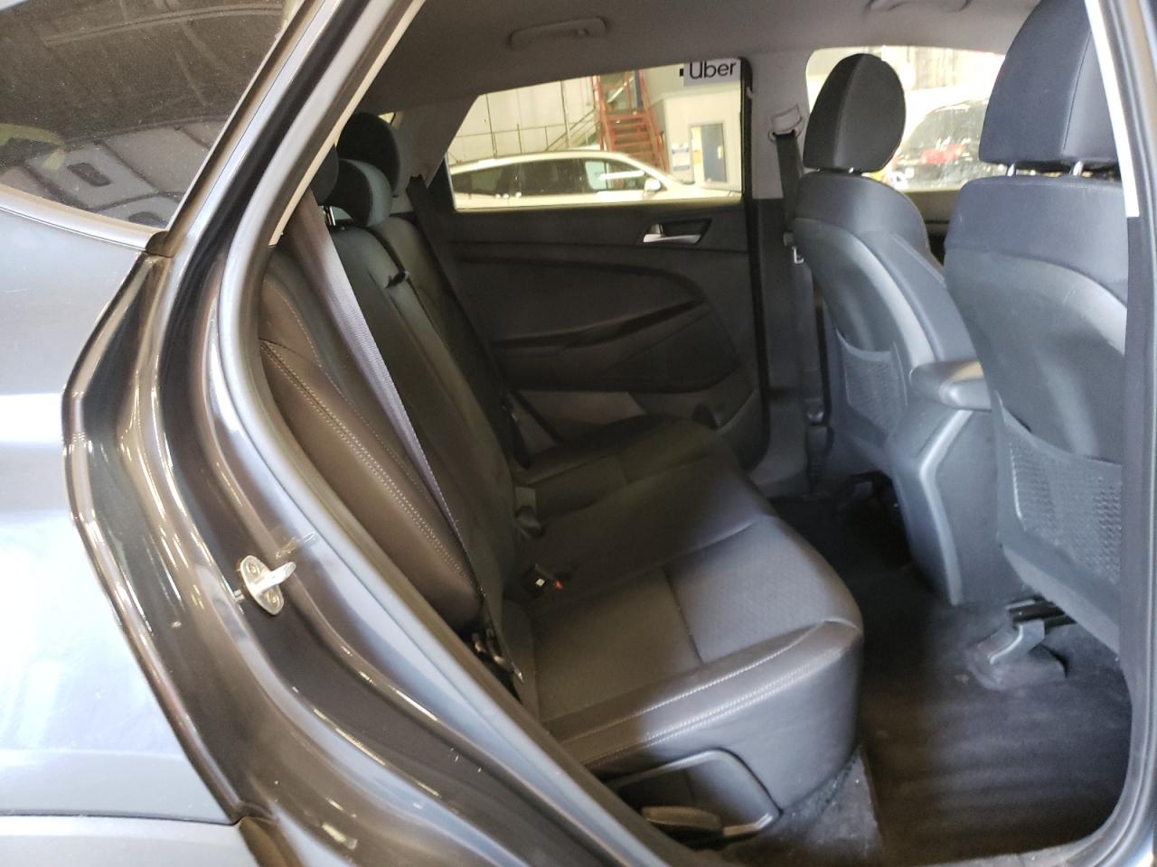 KM8J2CA41KU006012 2019 Hyundai Tucson Se