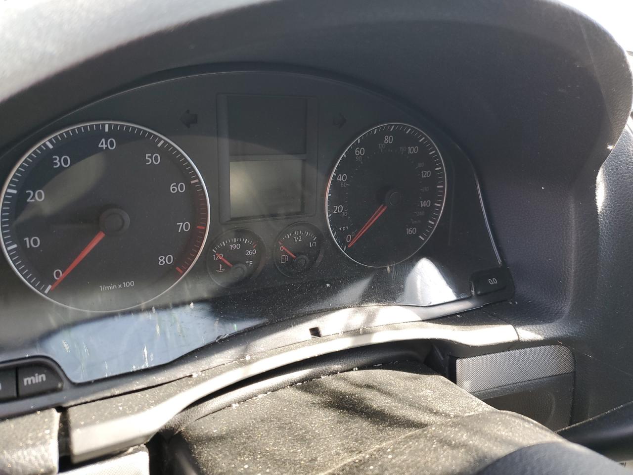 3VWRZ71K18M088813 2008 Volkswagen Jetta Se