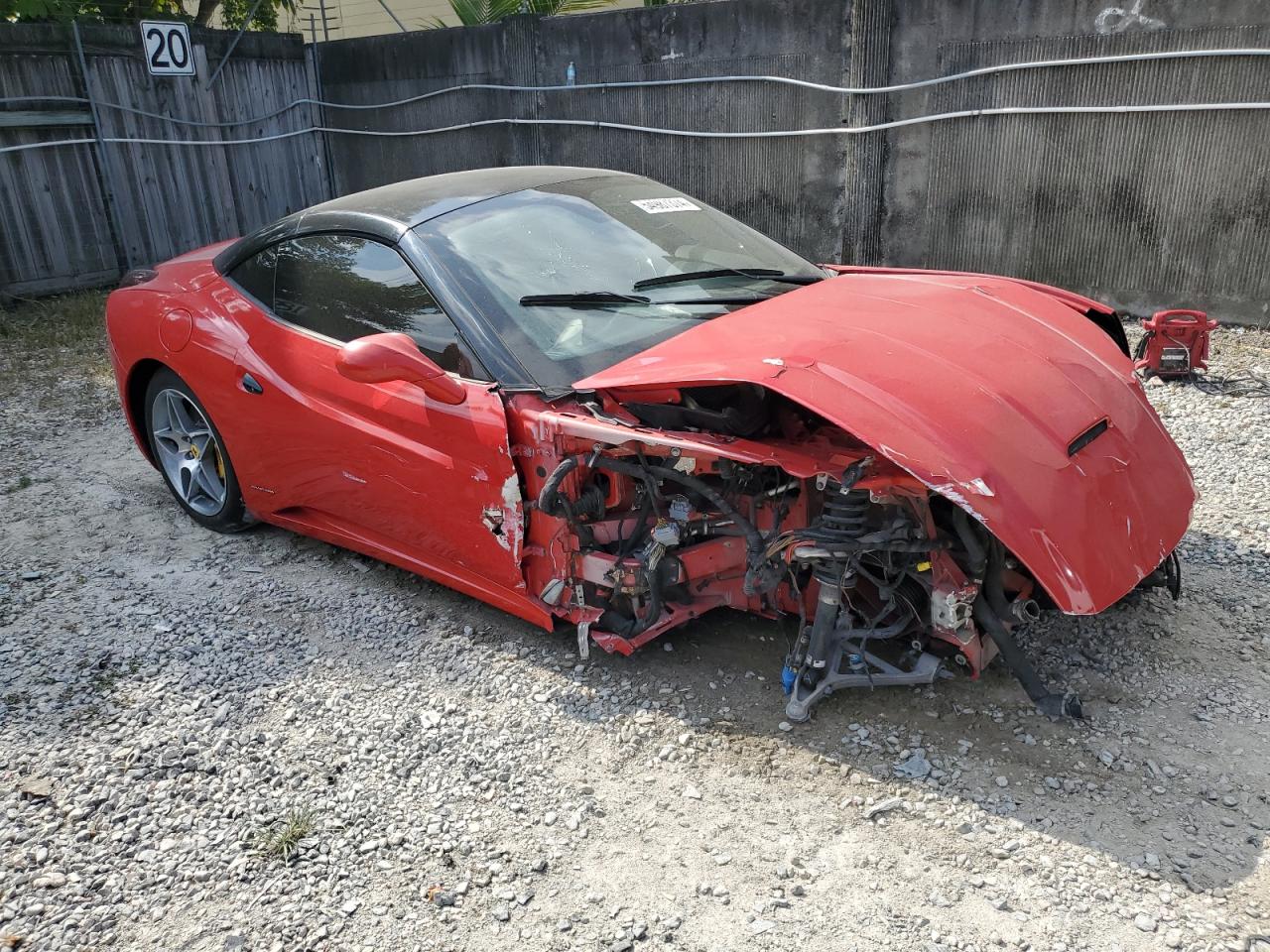 ZFF65LJA0C0185161 2012 Ferrari California