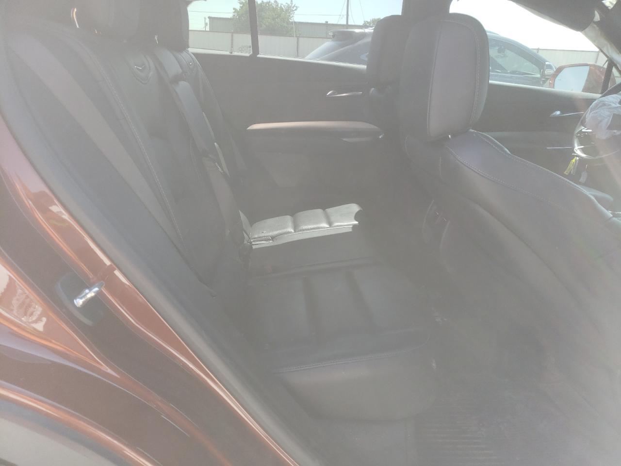 1GYFZCR46KF113078 2019 Cadillac Xt4 Premium Luxury