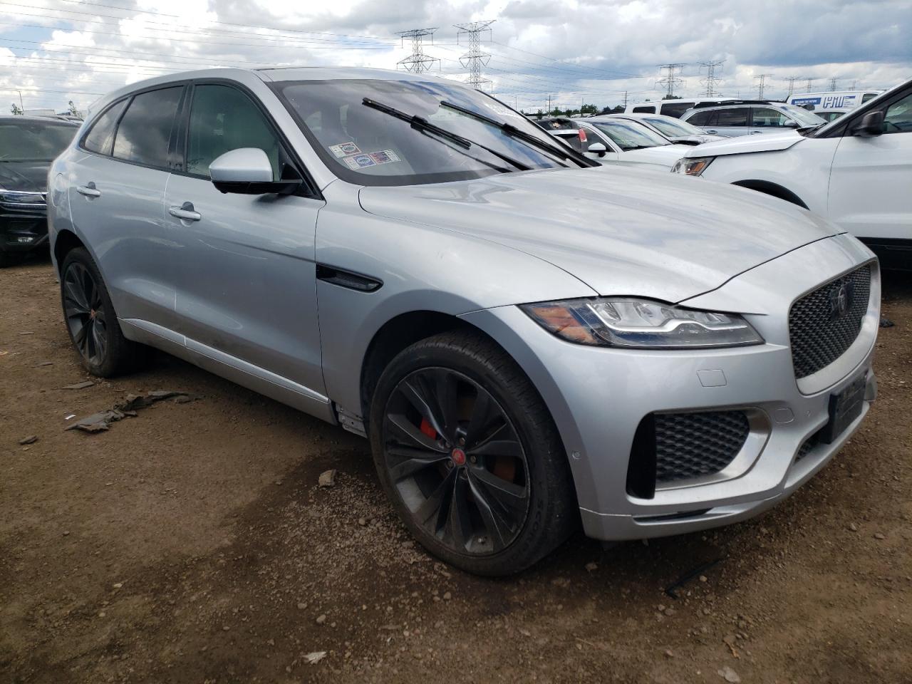 SADCP2BV2HA050910 2017 Jaguar F-Pace First Edition