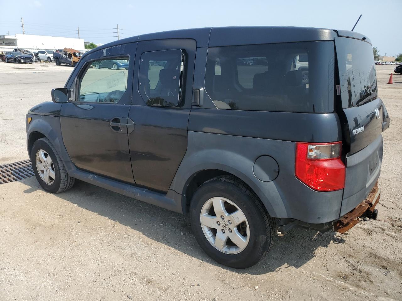 5J6YH18665L013975 2005 Honda Element Ex