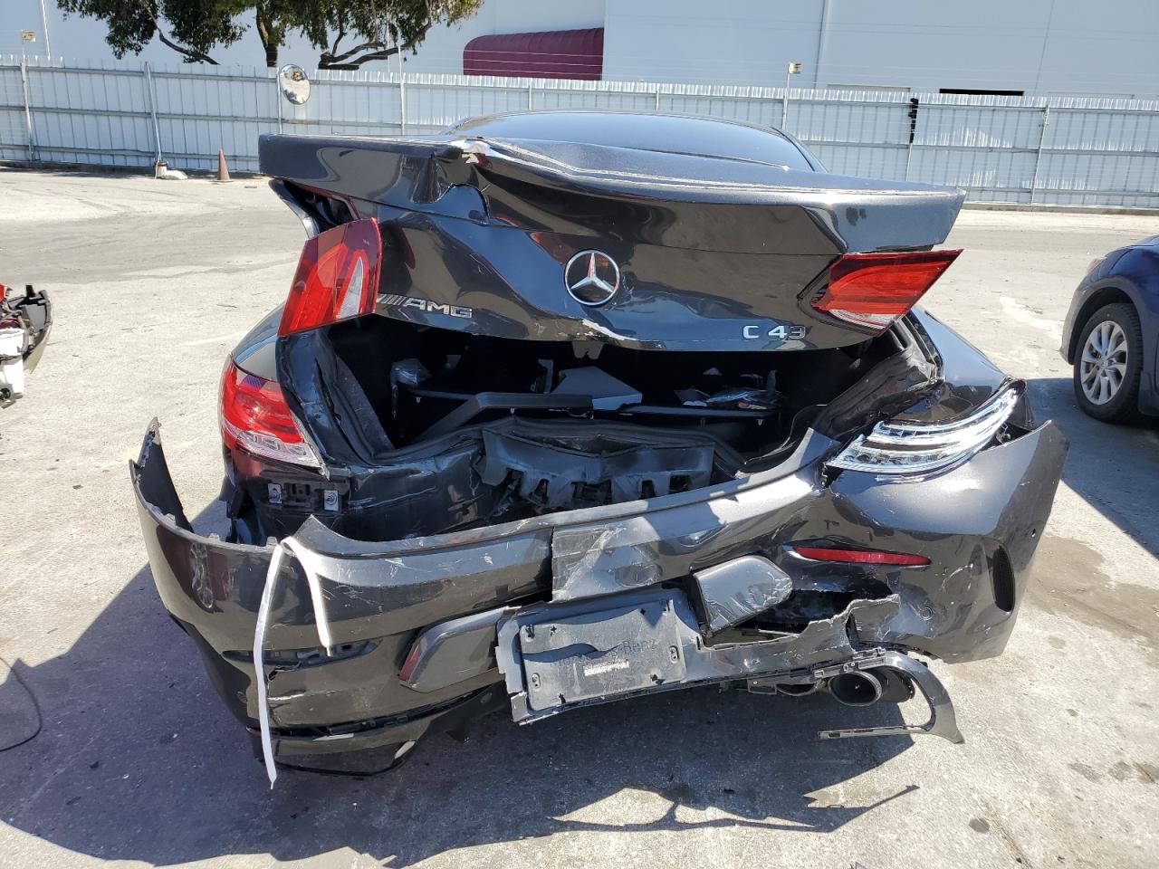 WDDWJ6EB3KF852417 2019 Mercedes-Benz C 43 Amg