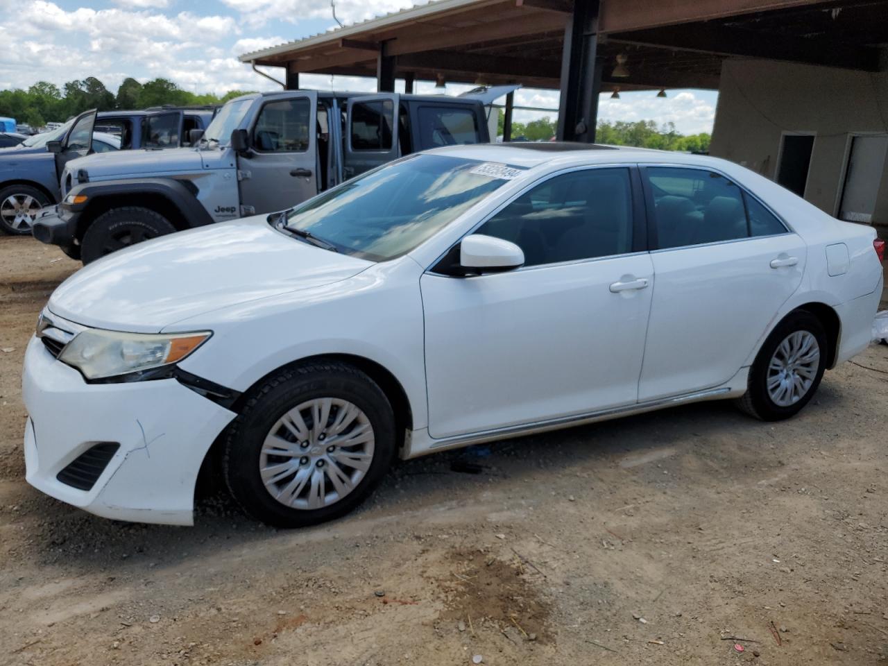 4T1BF1FK0EU302017 2014 Toyota Camry L