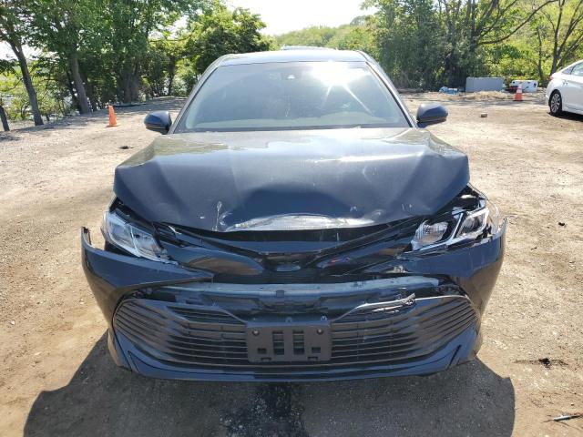 VIN 4T1B11HK5JU519973 2018 Toyota Camry, L no.5