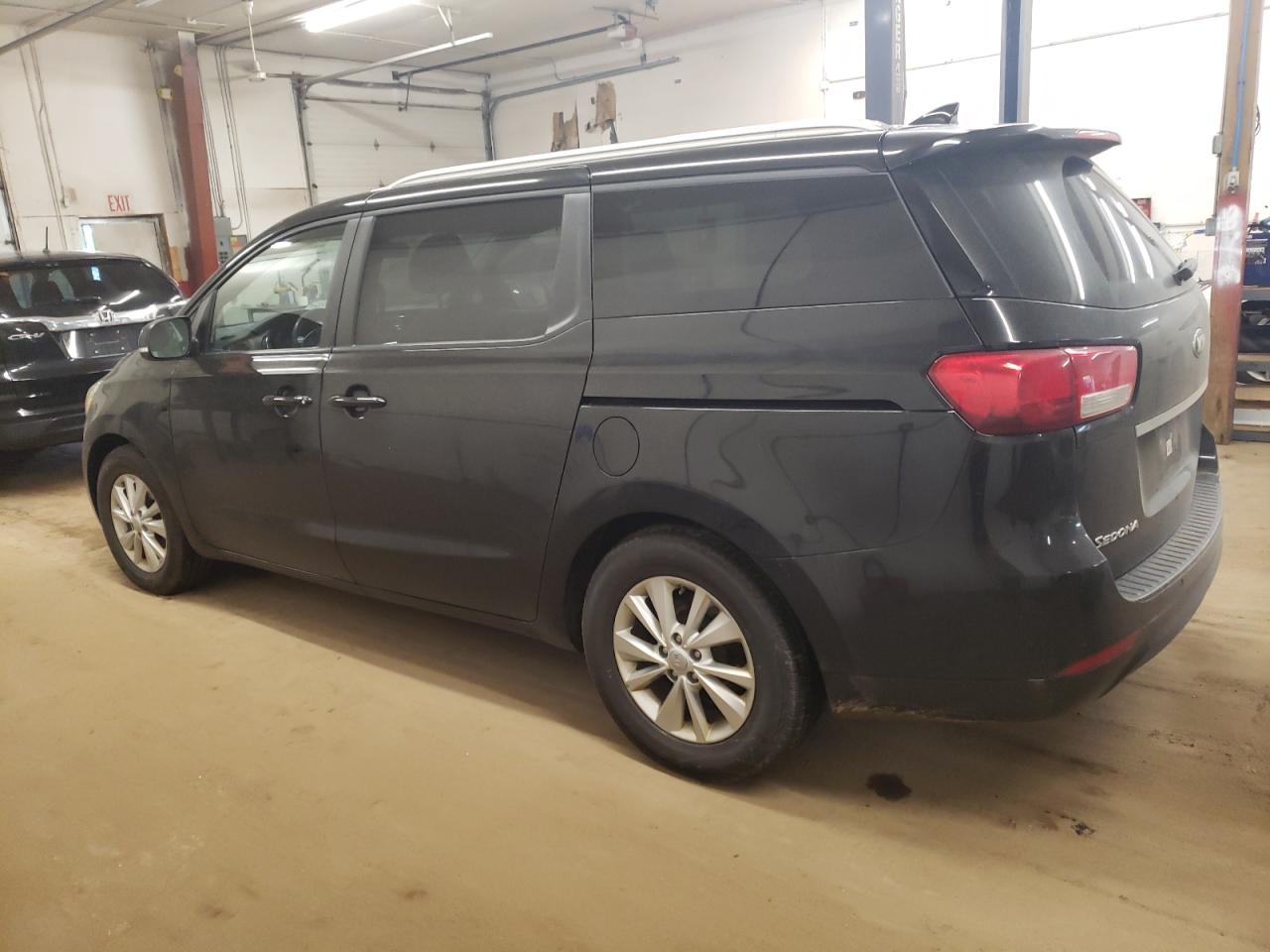 KNDMB5C11G6082678 2016 Kia Sedona Lx