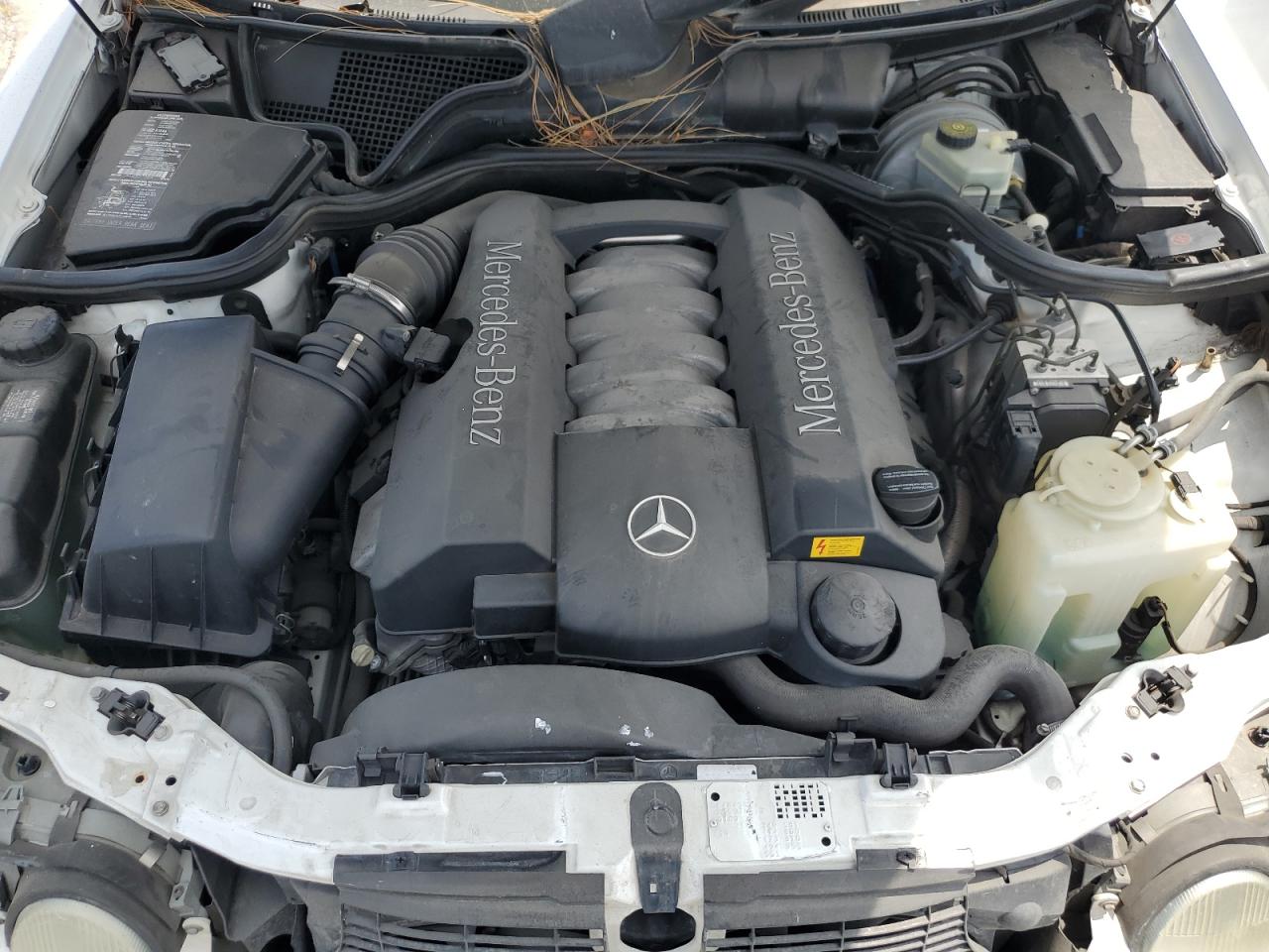 wdbjf70j5ya986635 WDBJF70J5YA986635 2000 Mercedes-Benz E 430
