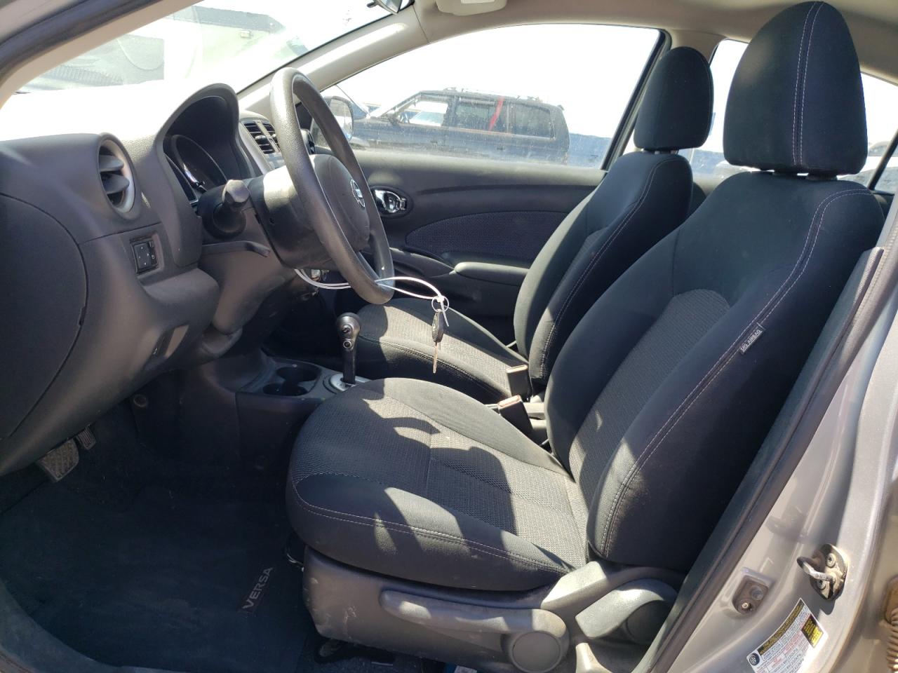 3N1CN7AP5EL869810 2014 Nissan Versa S