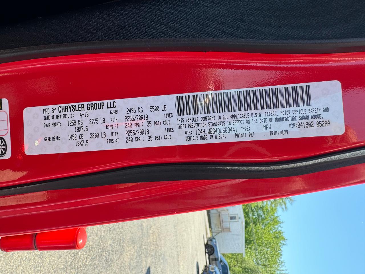 1C4HJWEG4DL663441 2013 Jeep Wrangler Unlimited Sahara