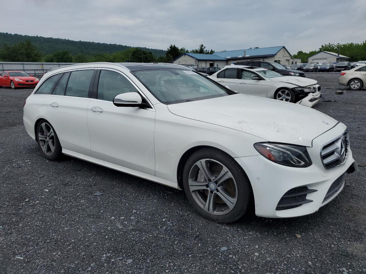 WDDZH6GB7HA164139 2017 Mercedes-Benz E 400 4Matic