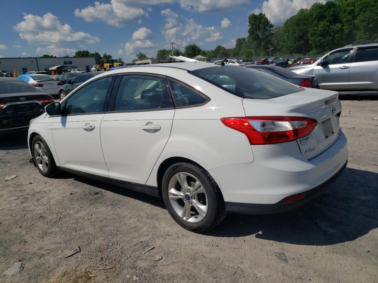 1FADP3F29EL375887 2014 Ford Focus Se