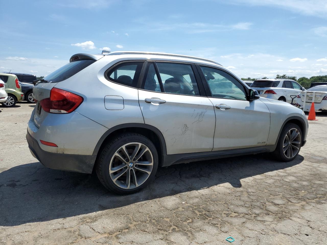 2013 BMW X1 xDrive28I vin: WBAVL1C52DVR88656