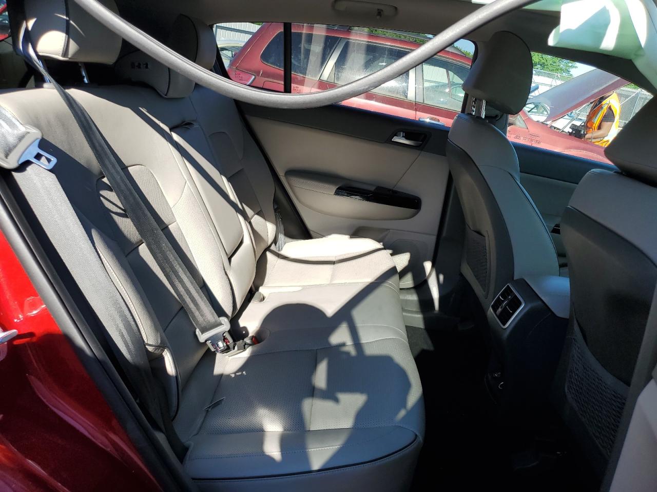 KNDPRCA61H7240220 2017 Kia Sportage Sx