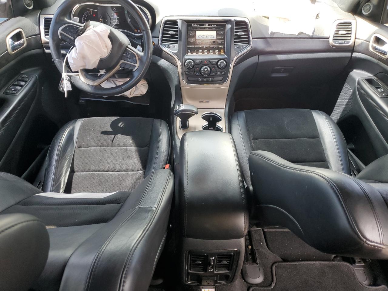 1C4RJFAG4FC633059 2015 Jeep Grand Cherokee Laredo