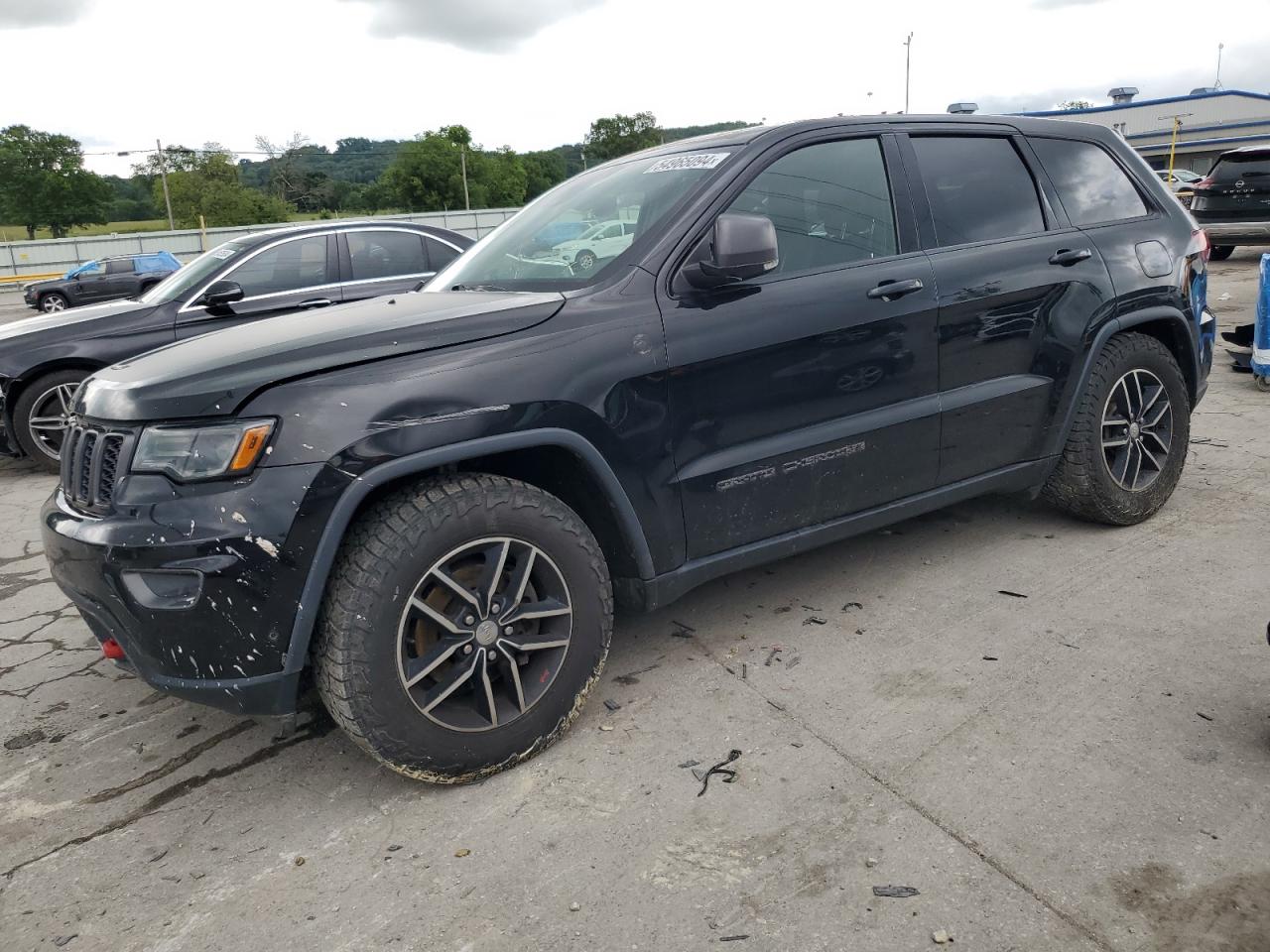 1C4RJFLG5JC218810 2018 Jeep Grand Cherokee Trailhawk