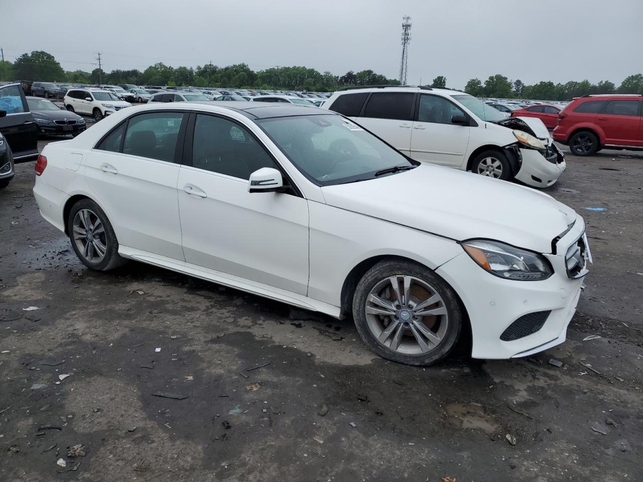 2014 Mercedes-Benz E 350 4Matic vin: WDDHF8JB7EA824861